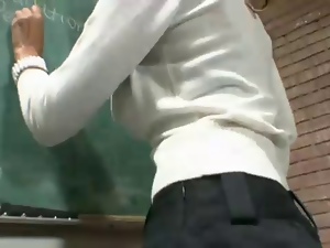 Teacher seduces student