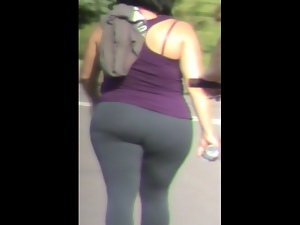 Matures Park Booty Ass