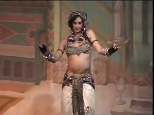 Sexy Belly Dance