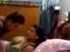 Homemade video with Indian girl getting fucked in missionary pose