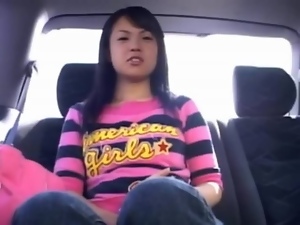 Amateur chinese hooker in the car